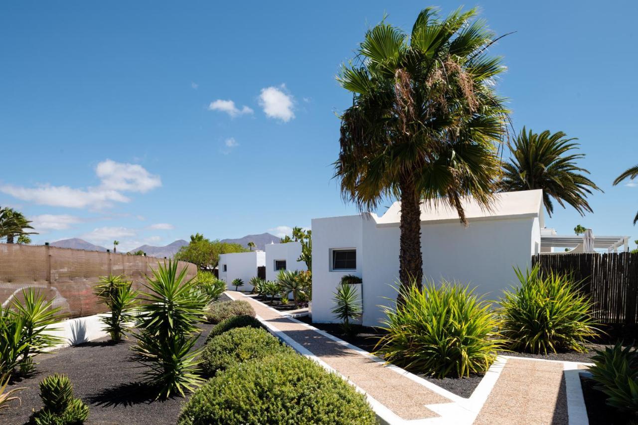 Villas New Lanzasuites Плайя-Бланка Екстер'єр фото