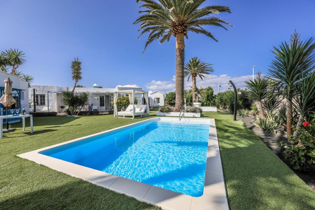 Villas New Lanzasuites Плайя-Бланка Екстер'єр фото