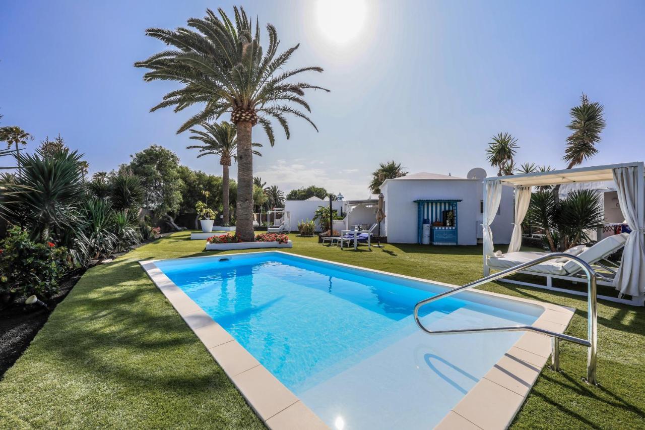 Villas New Lanzasuites Плайя-Бланка Екстер'єр фото